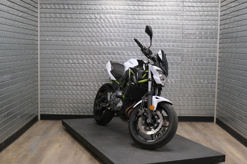 USED 2017 KAWASAKI Z650 ABS Image 1