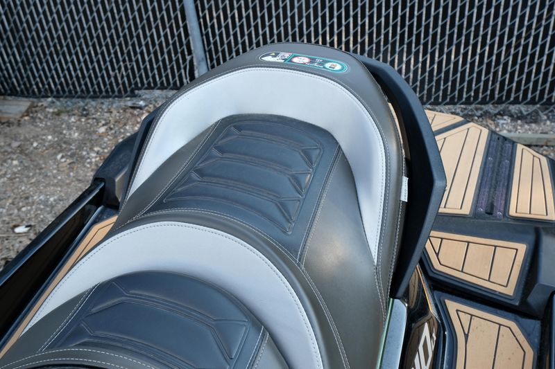 USED 2023 KAWASAKI JET SKI ULTRA 310LX Image 18