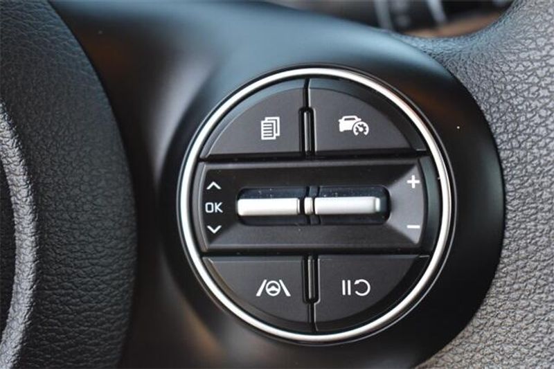 New 2025 Kia Soul LXImage 23