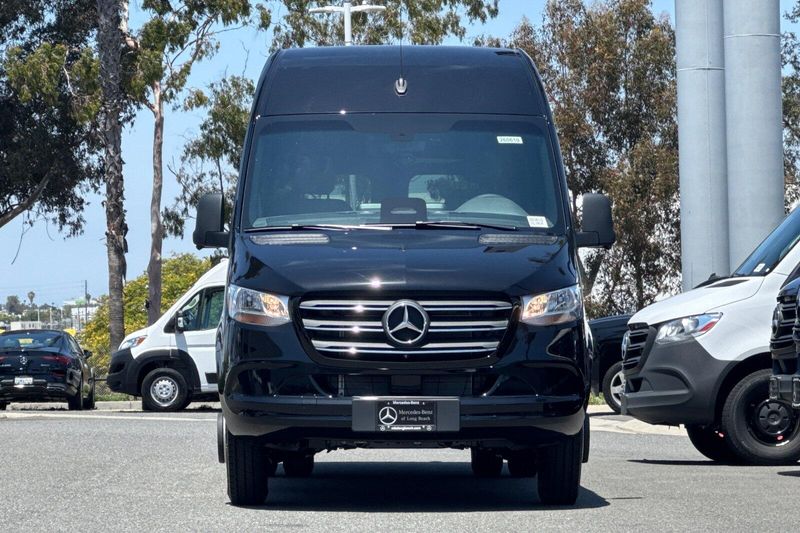 New 2026 Mercedes-Benz Sprinter 3500 Cargo 170 WBImage 6