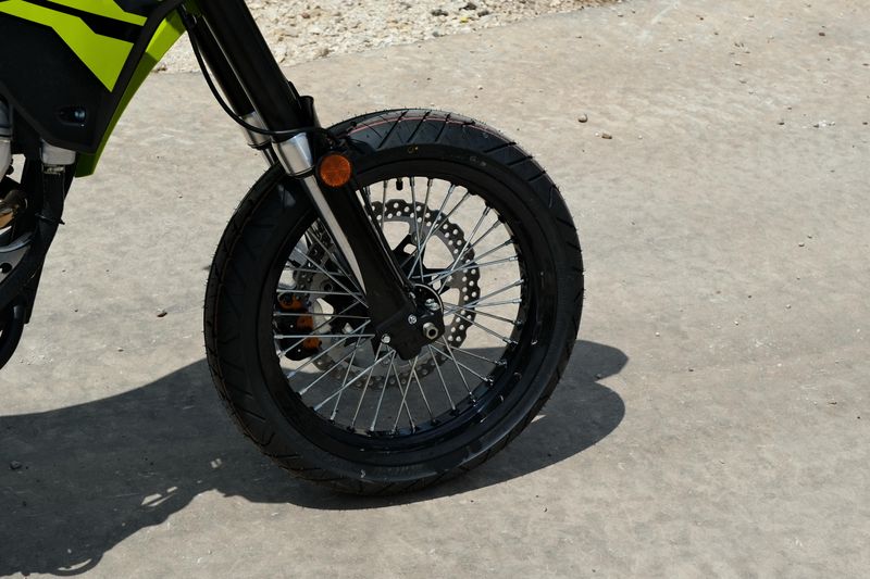 2026 Kawasaki KLX300SM NEON GREEN AND EBONY Image 11