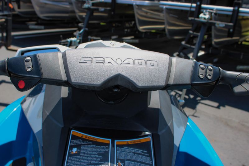 2019 SEADOO GTI SE 130 BLUE SILVER Image 19