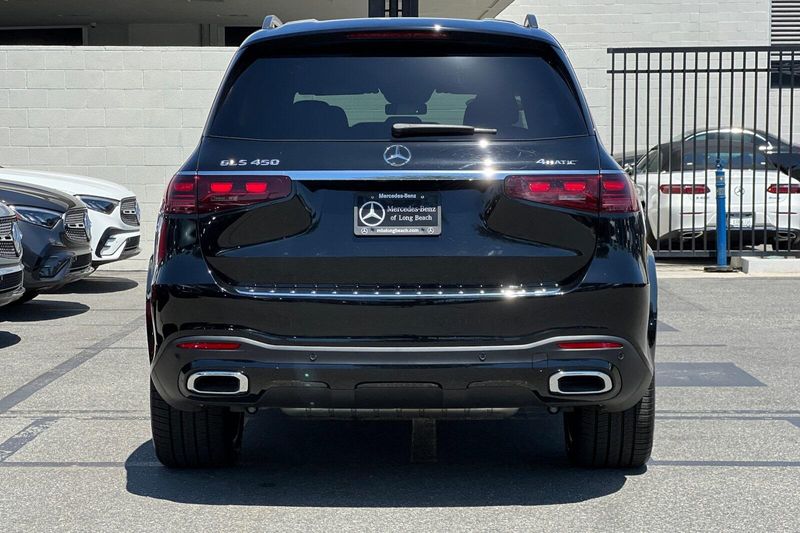 2025 Mercedes-Benz GLS 450Image 5