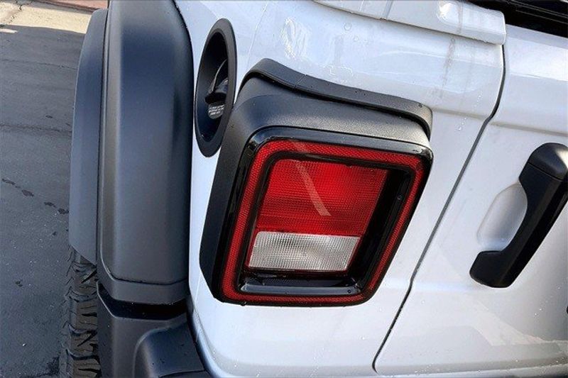 2023 Jeep Wrangler 4-door High Tide 4x4Image 12