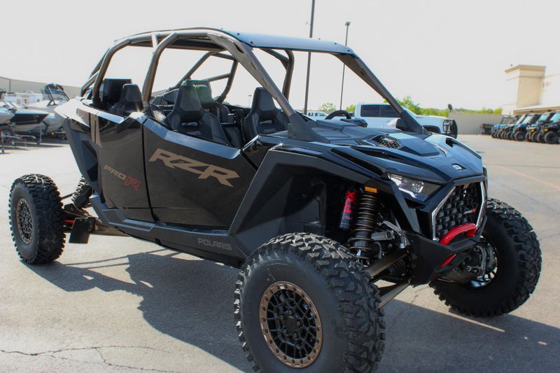 2025 Polaris RZR PRO R 4 ULTIMATE BLACK CRYSTAL AND SHADOW BRONZE Image 2