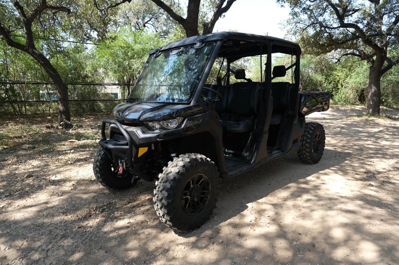 2025 Can-Am DEFENDER MAX LONE STAR HD10 STEALTH BLACKImage 1