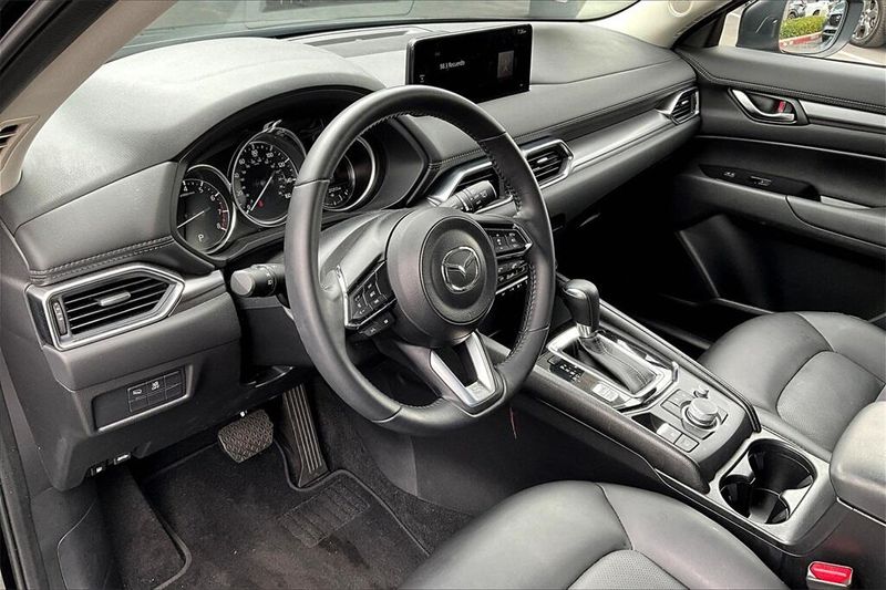 Used 2024 Mazda CX-5 2.5 S Select PackageImage 9