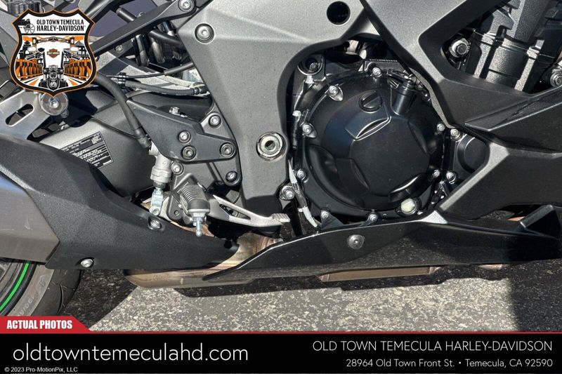 Used 2025 KAWASA NINJA 1100SX ABS  Image 12