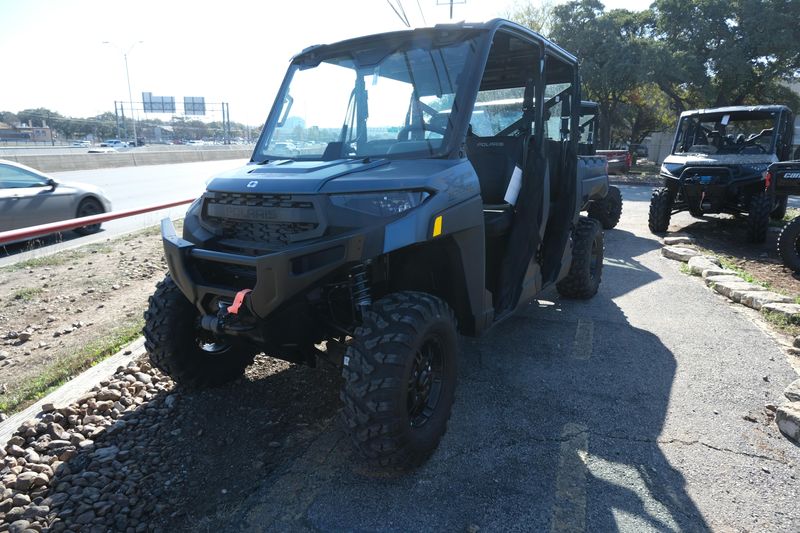 2025 Polaris RANGER CREW XP 1000 PREMIUM BLUE SLATE METALLIC SMOKEImage 2