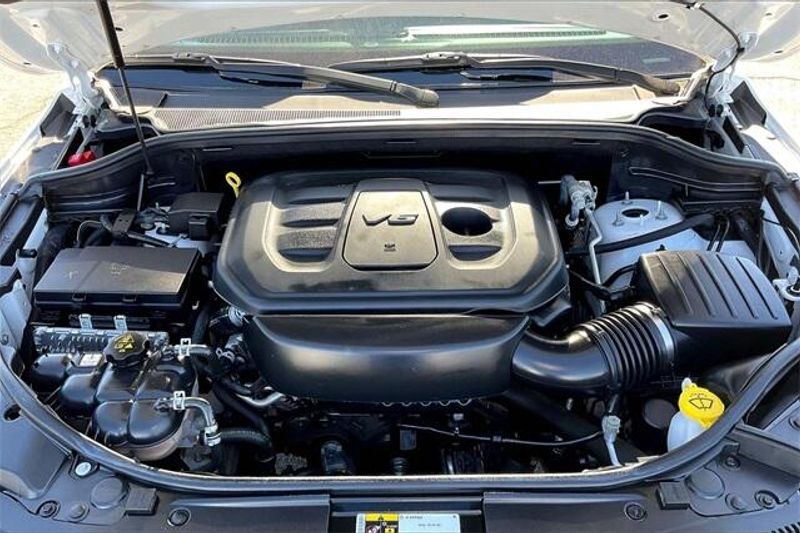 Used 2019 Jeep Grand Cherokee Laredo EImage 9