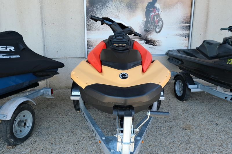 USED 2025 SEADOO PWC SPARK CONV 90 AUD OR 2UP IBR 25 STD Image 3