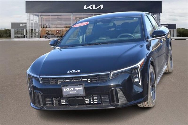 2025 Kia K4 GT-LineImage 7