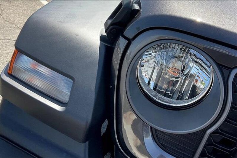 2025 Jeep Wrangler 4-door Sport SImage 11