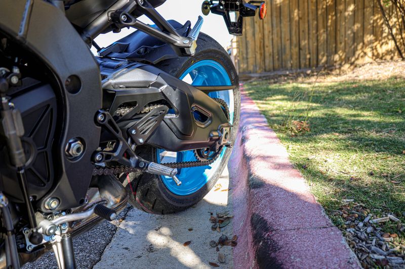 NEW 2025 YAMAHA MT10 Image 18