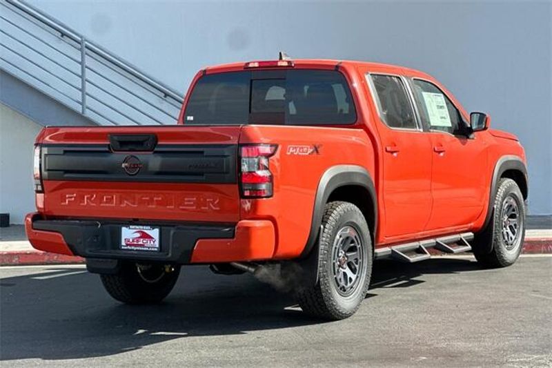 New 2025 Nissan Frontier PRO-XImage 3