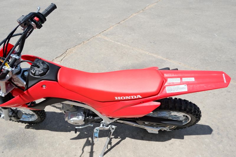 2025 Honda CRF125F BIG WHEEL RED Image 11
