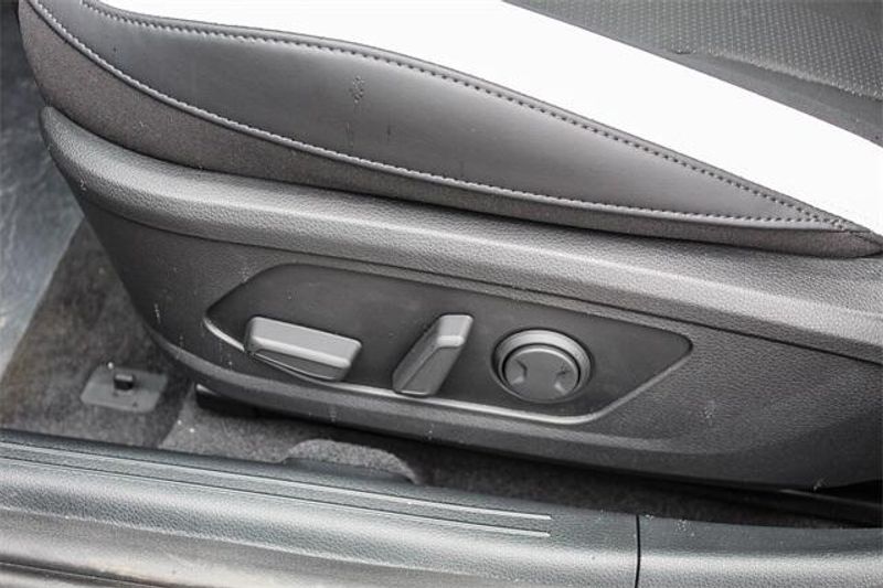 New 2025 Kia K5 GT-LineImage 22
