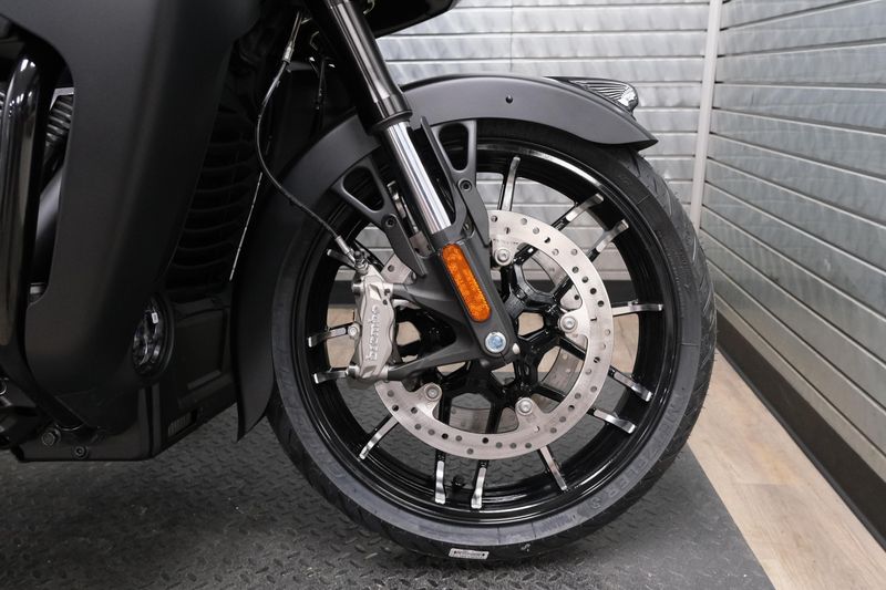 NEW 2026 INDIAN MOTORCYCLE PURSUIT DARK HORSE WITH 112 AND AUDIO PACKAGE Image 15