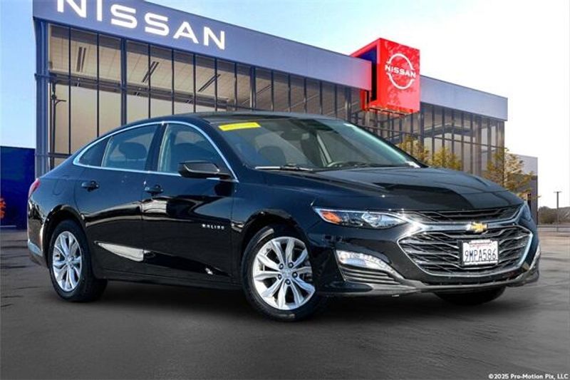 Used 2024 Chevrolet Malibu LTImage 1
