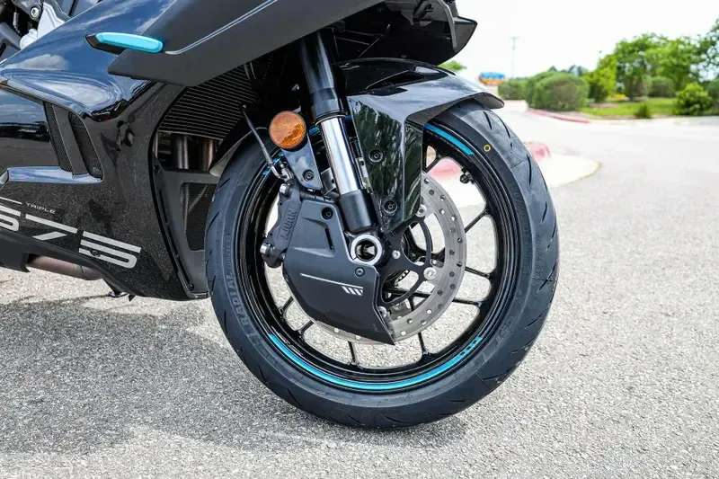 NEW 2026 CFMOTO 675SS Image 19