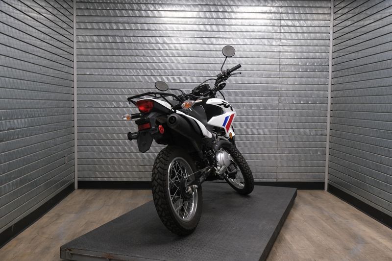 NEW 2026 HONDA XR150L Image 3