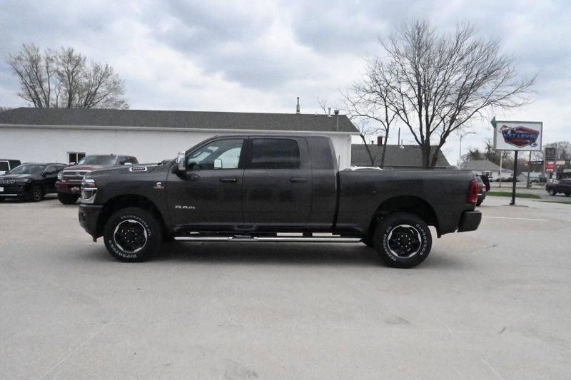 2025 RAM 2500 LaramieImage 5