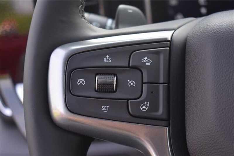 2025 Chevrolet Silverado 1500 RSTImage 27