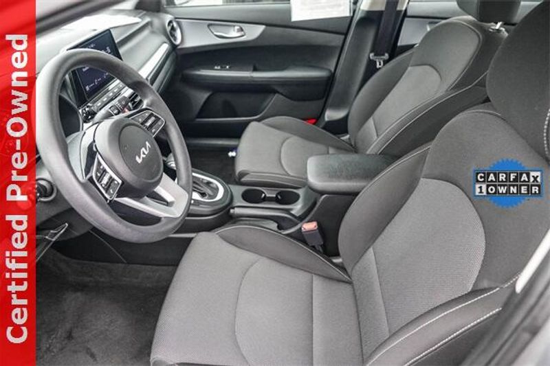 Used 2023 Kia Forte LXSImage 19