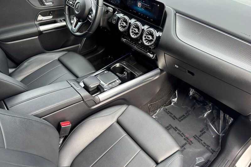 Used 2021 Mercedes-Benz GLA GLA250Image 18