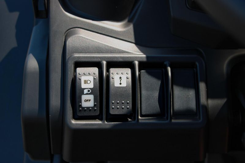 New 2025 Can-Am DEFENDER XT HD9 DUSTY NAVY Image 27