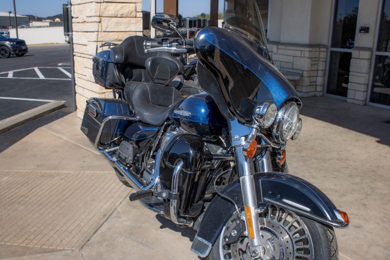 USED 2012 HARLEY ELECTRA GLIDE ULTRA LIMITED Image 2