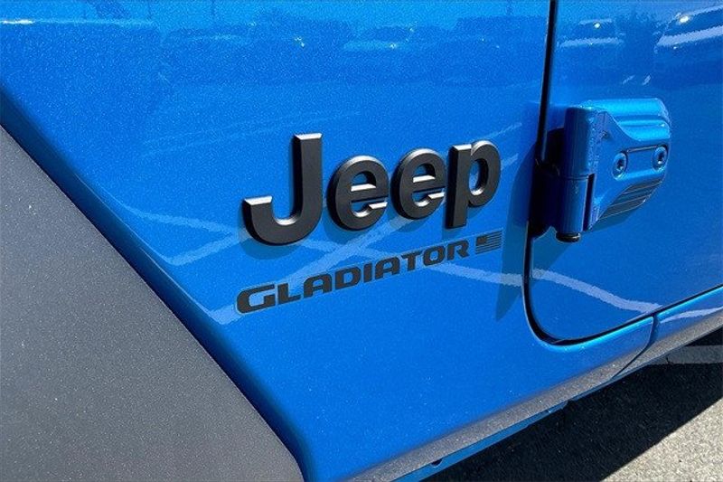 2024 Jeep Gladiator Sport 4x4Image 13