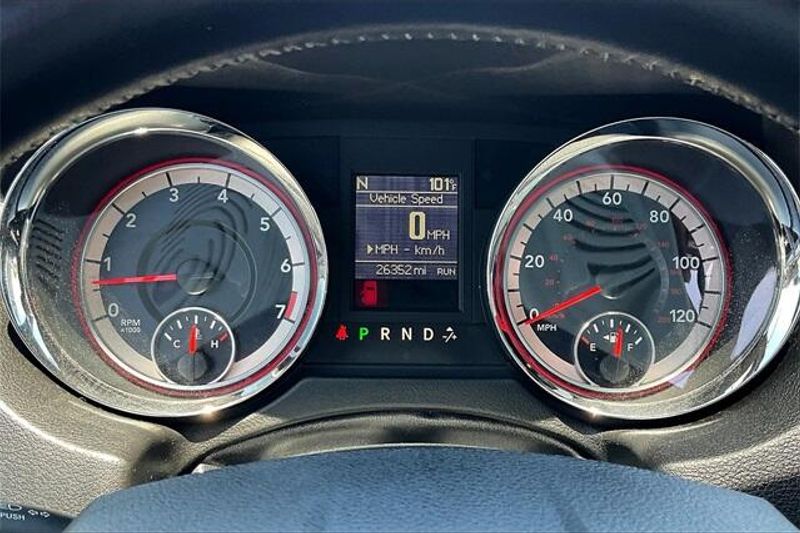 2019 Dodge Grand Caravan SXTImage 20