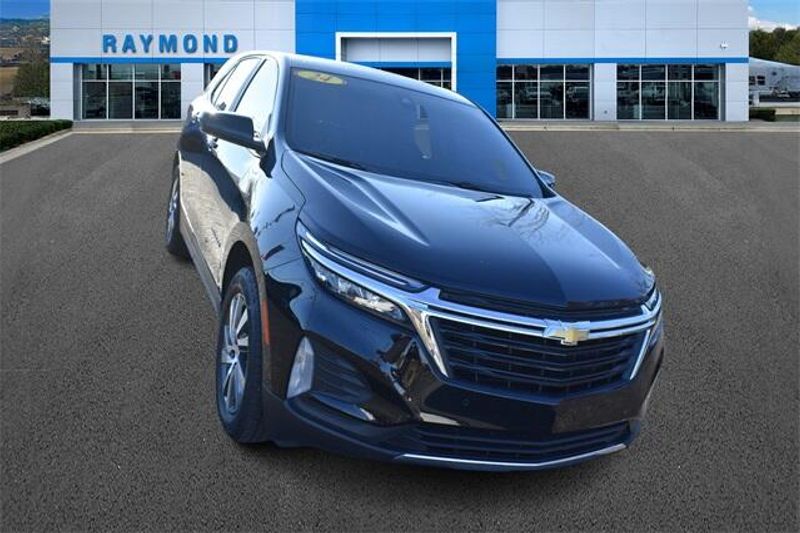 Used 2024 Chevrolet Equinox LTImage 9