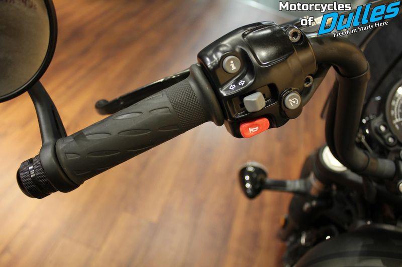 Used 2023 Triumph Bobber Image 10