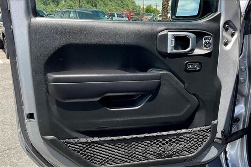 2021 Jeep Wrangler Unlimited RubiconImage 22