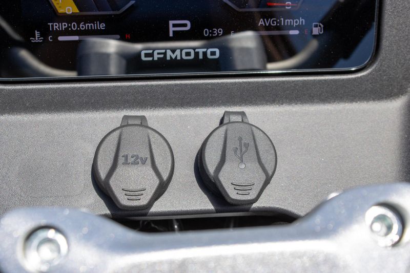 NEW 2026 CFMOTO CFORCE 800 TOURING Image 17