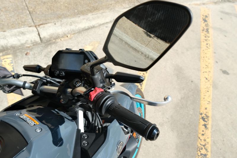 USED 2022 YAMAHA MT03 Image 11