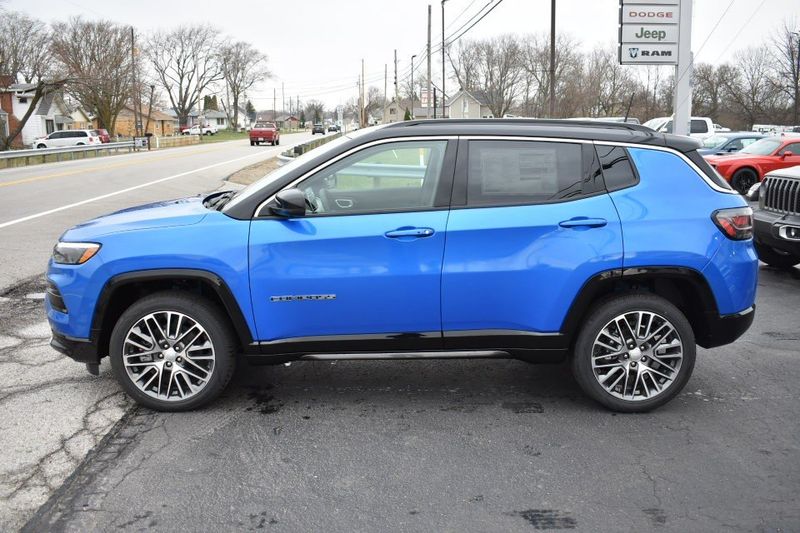 2023 Jeep Compass Limited 4x4Image 12