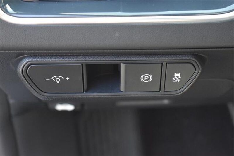 2025 Kia K4 GT-LineImage 22
