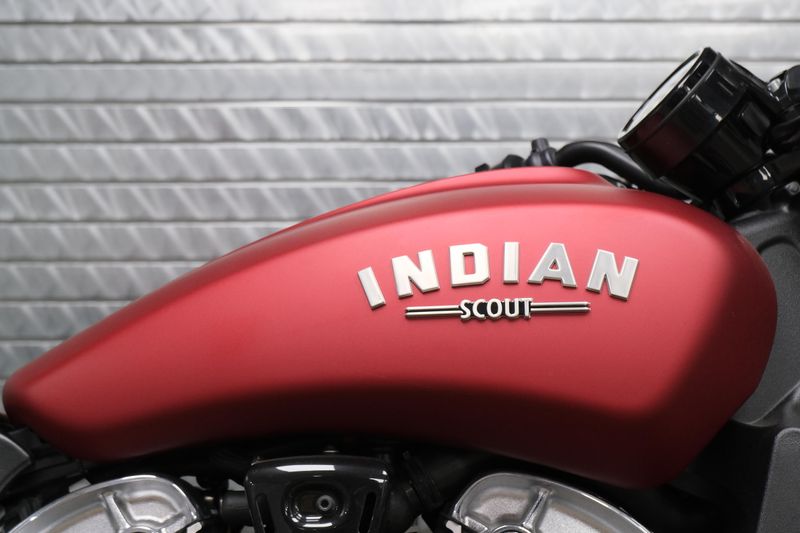 USED 2023 INDIAN MOTORCYCLE SCOUT BOBBER ABS Image 13