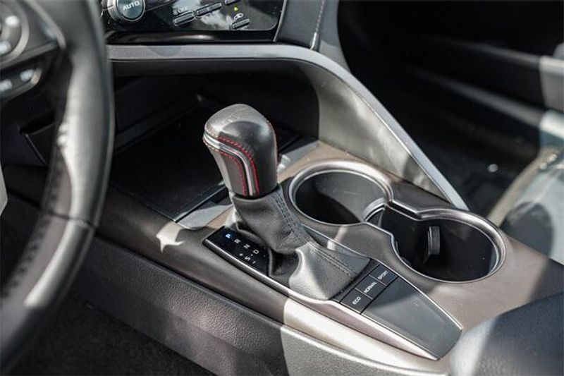 2023 Toyota Camry SEImage 20