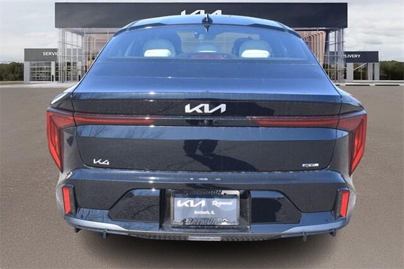 2025 Kia K4 GT-LineImage 4