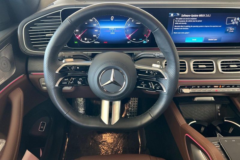 2025 Mercedes-Benz GLS 450Image 16