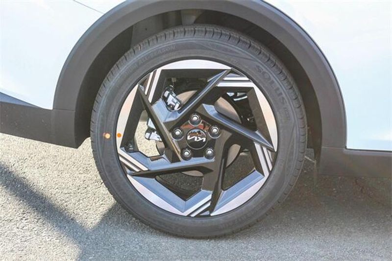 New 2025 Kia K4 EXImage 19