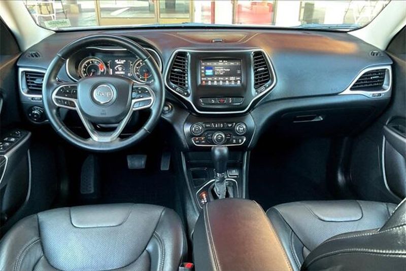 2021 Jeep Cherokee Latitude LuxImage 15