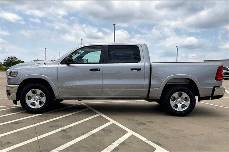 2025 RAM 1500 Lone Star Crew Cab 4x2 5