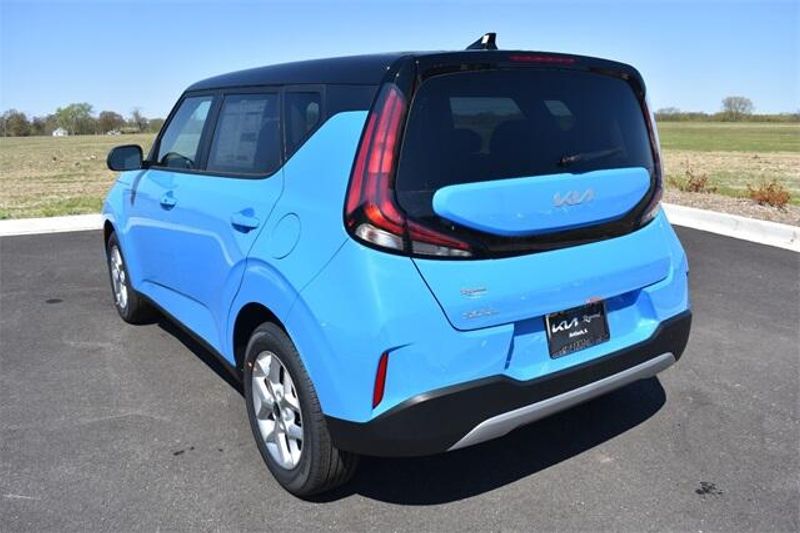 New 2025 Kia Soul SImage 5