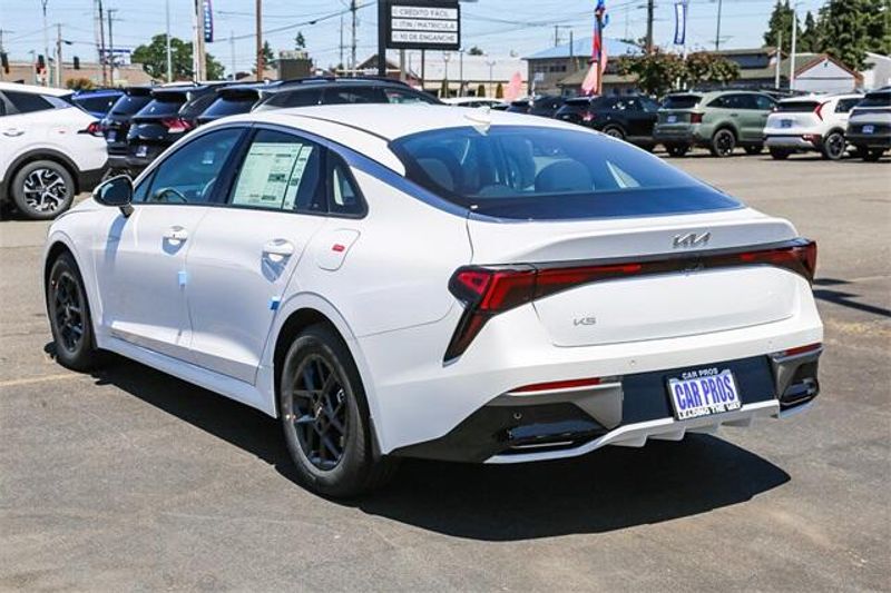 New 2026 Kia K5 LXSImage 15