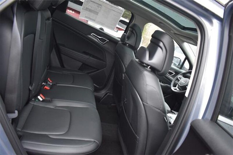 2025 Kia Sportage EXImage 14